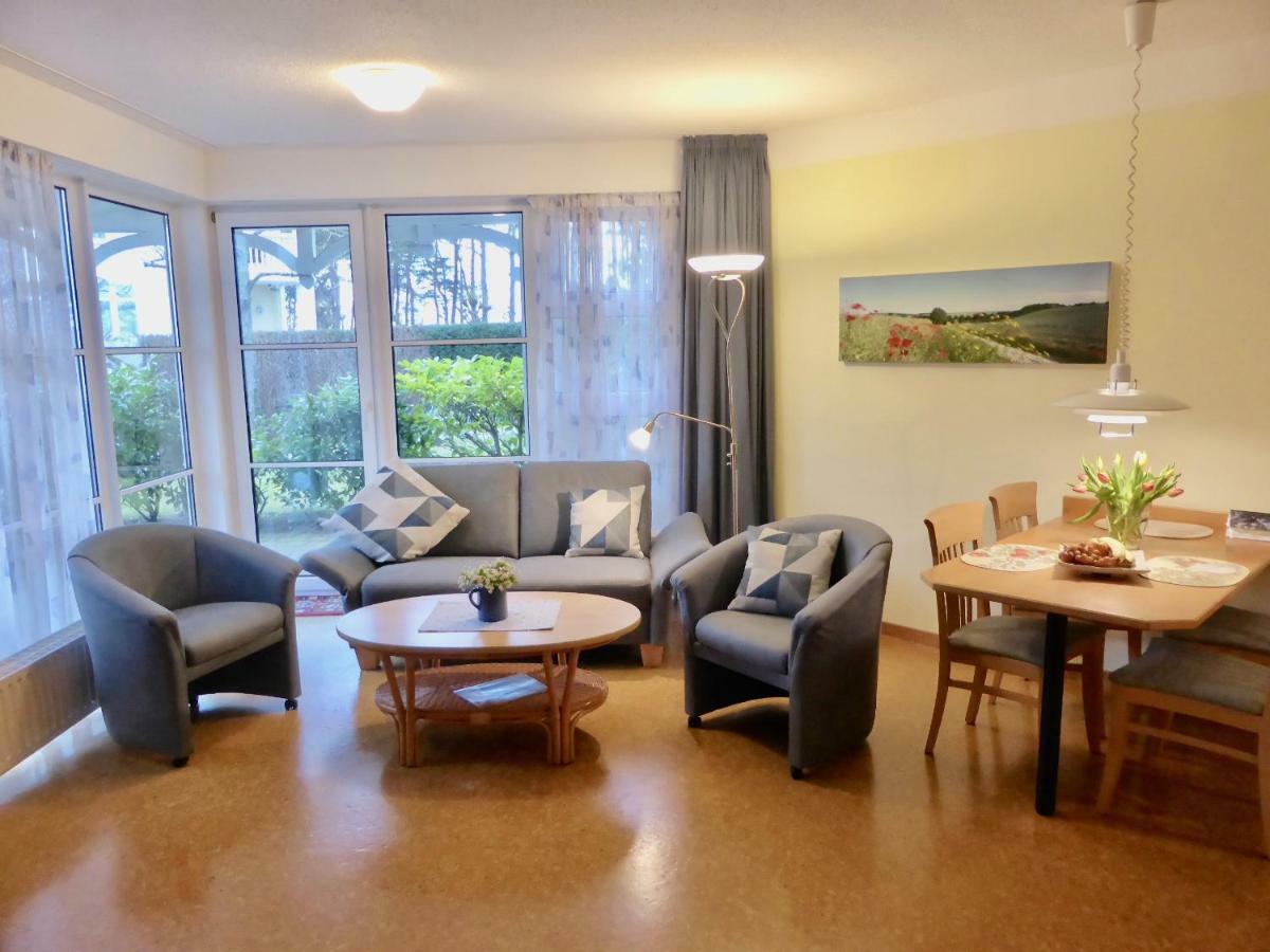 Strandlaeufer Im Haus Strelasund Binz Exterior foto